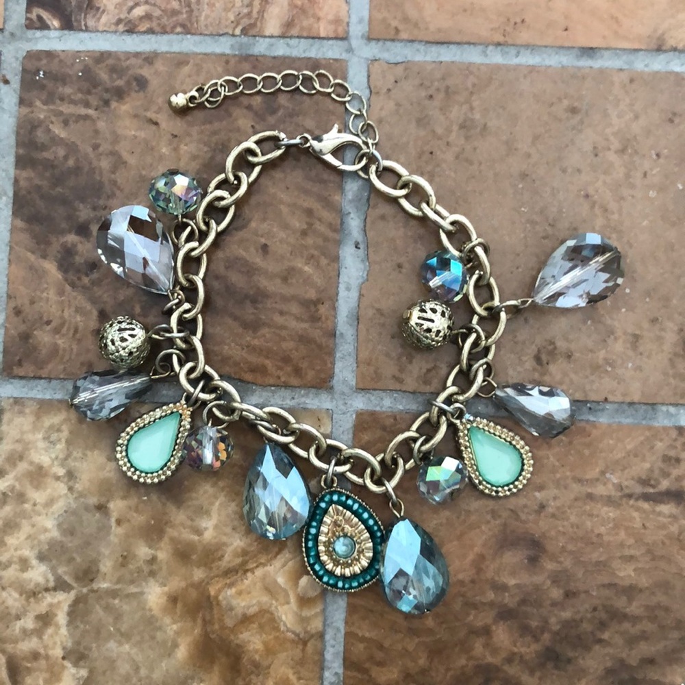 Bracelet